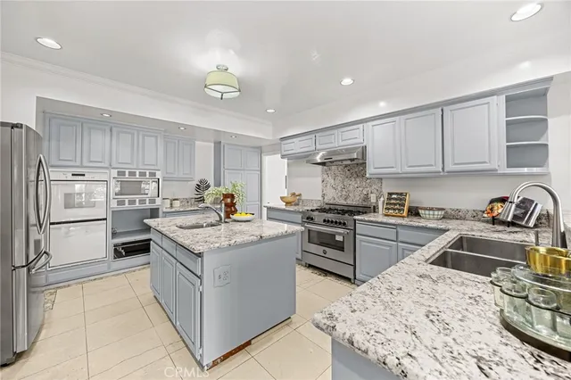 $3,998,000 | 673 South Mentor Avenue, Pasadena, CA 91106