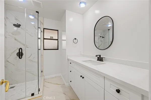 $3,858,000 | 673 South Mentor Avenue, Pasadena, CA 91106