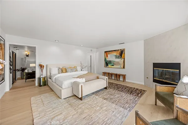 $3,858,000 | 673 South Mentor Avenue, Pasadena, CA 91106