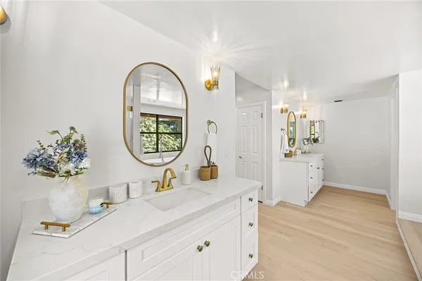 $3,858,000 | 673 South Mentor Avenue, Pasadena, CA 91106