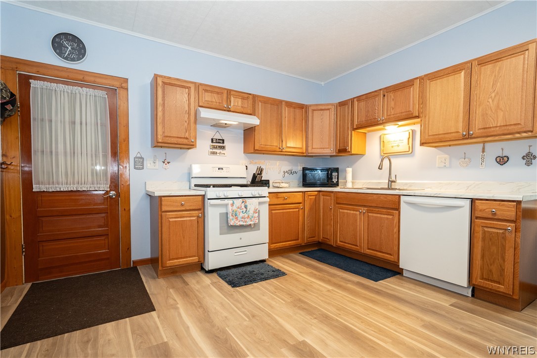 91 Spring Street Lackawanna, NY 14218 - Photo 4 of 50