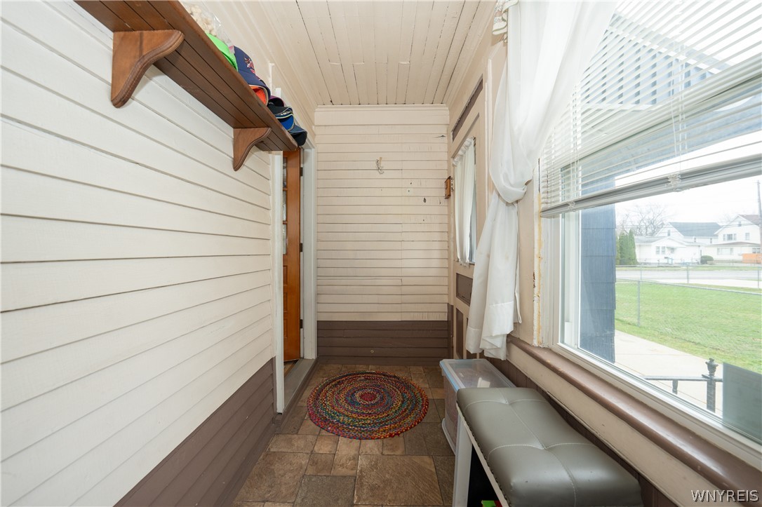 91 Spring Street Lackawanna, NY 14218 - Photo 10 of 50