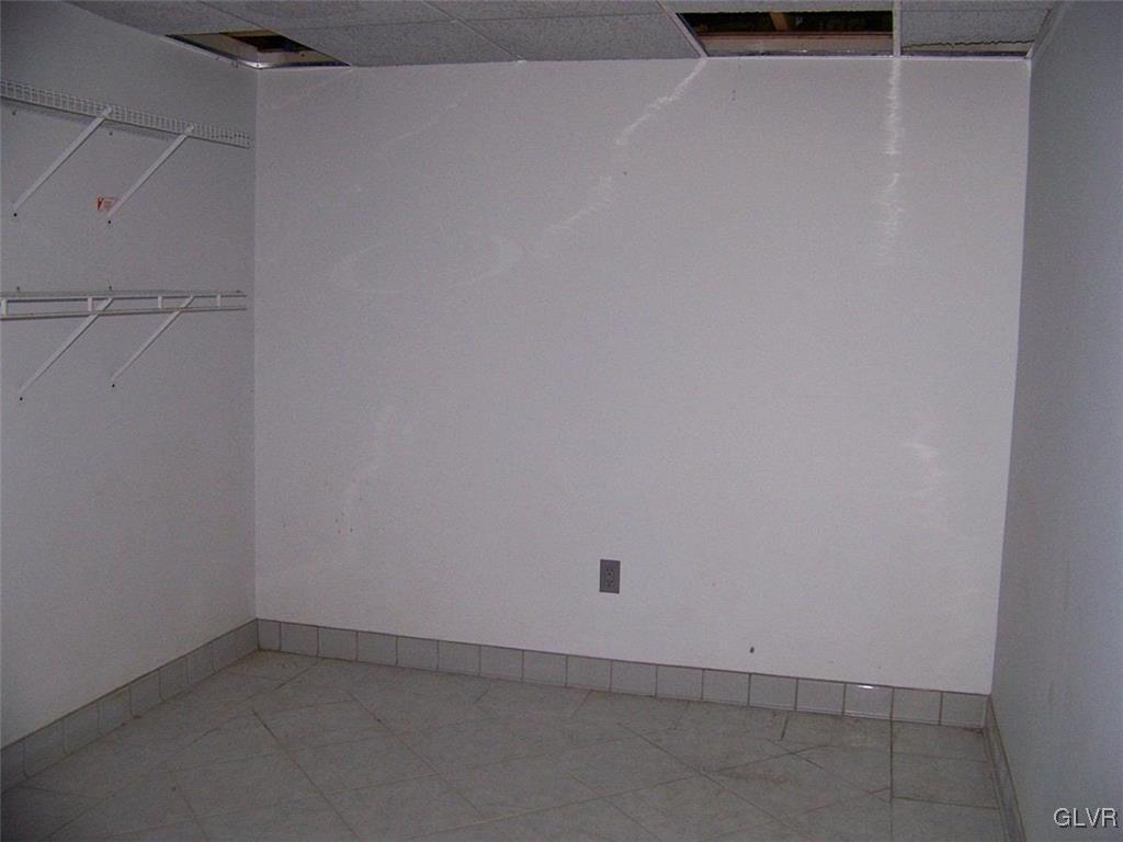 557 Country Club Road Easton, PA 18045 - Photo 15 of 35 Gallery Image 15