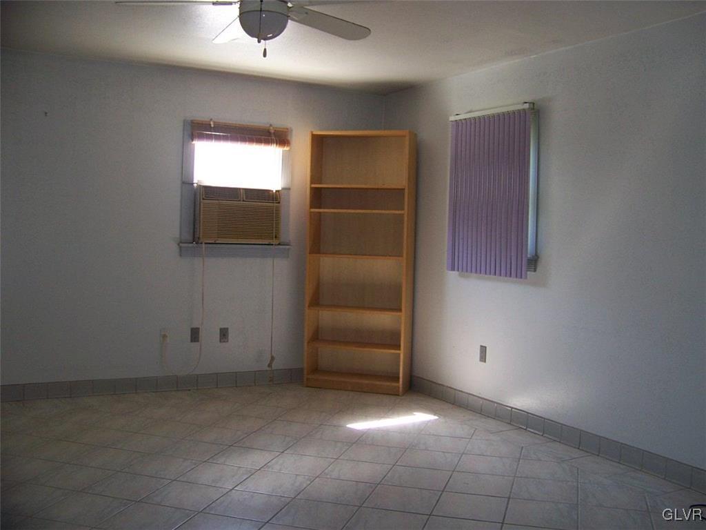 557 Country Club Road Easton, PA 18045 - Photo 26 of 35 Gallery Image 26