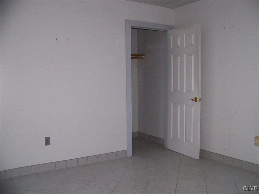 557 Country Club Road Easton, PA 18045 - Photo 27 of 35 Gallery Image 27