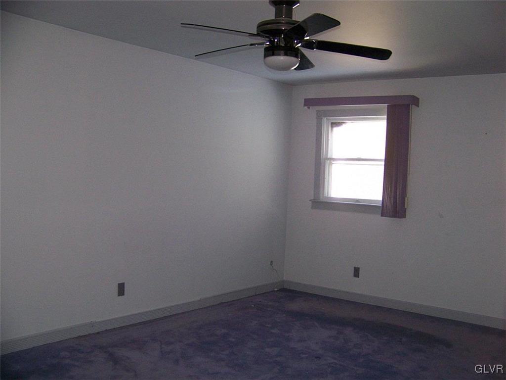 557 Country Club Road Easton, PA 18045 - Photo 8 of 35 Gallery Image 8