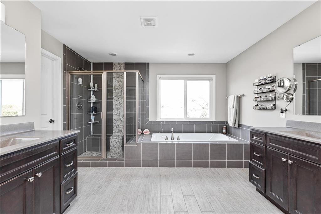 3871 Pelham Road Carmel, IN 46074 - Photo 20 of 45 Gallery Image 20