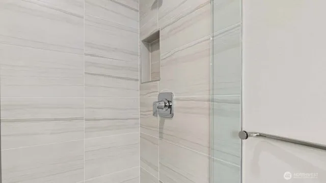 $1,824,995 | 13548 Northeast 106th Court, Unit 30, Kirkland, WA 98033