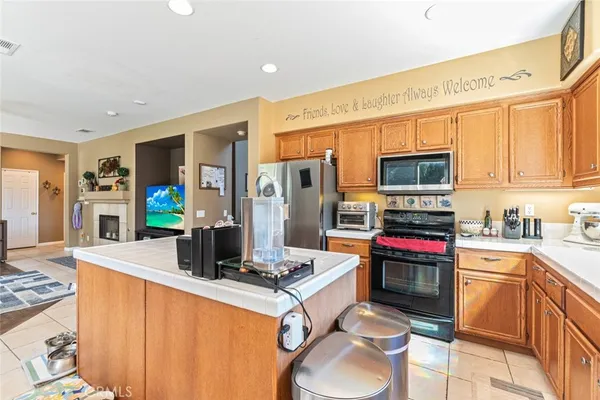 $629,900 | 189 Goldenrod Avenue, Perris, CA 92570