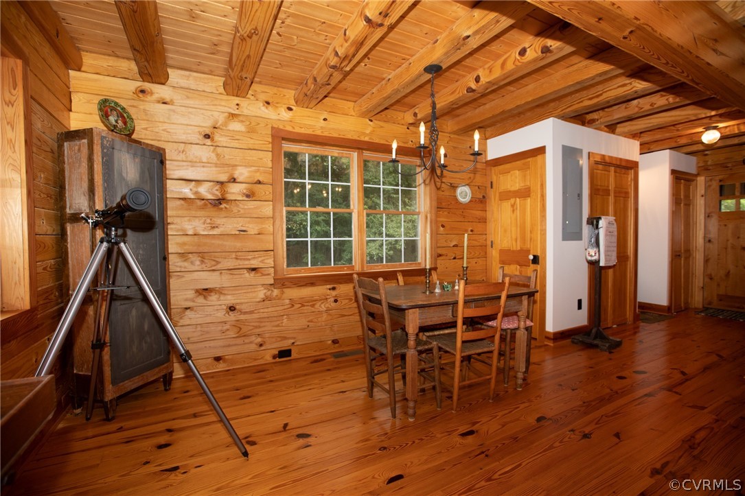 423 Whites Chapel Road Phenix, VA 23959 - Photo 16 of 50 Gallery Image 16