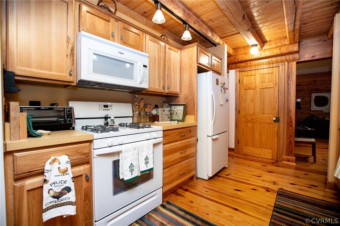 423 Whites Chapel Road Phenix, VA 23959 - Photo 20 of 50 Gallery Image 20