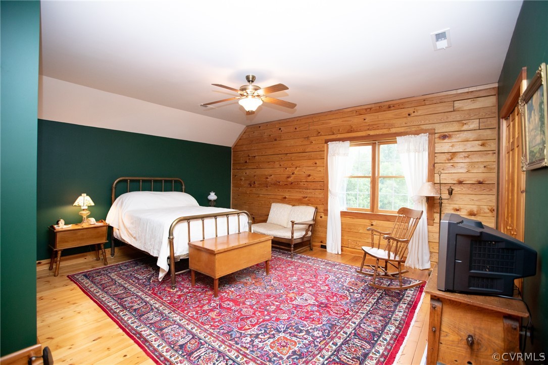 423 Whites Chapel Road Phenix, VA 23959 - Photo 34 of 50 Gallery Image 34