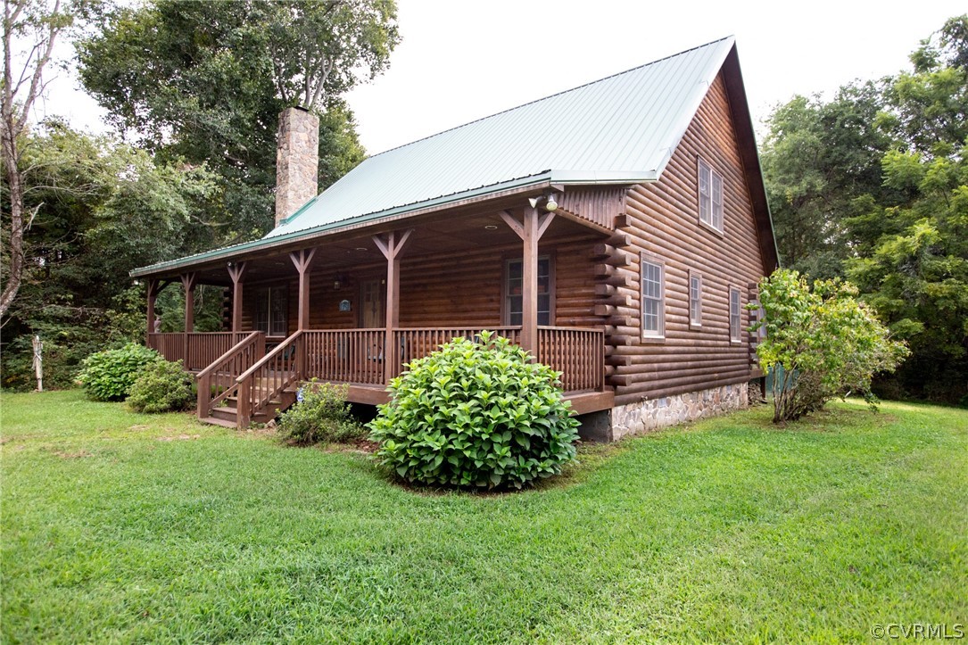 423 Whites Chapel Road Phenix, VA 23959 - Photo 4 of 50 Gallery Image 4