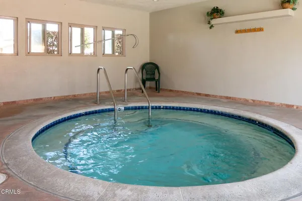 $279,900 | 6 Wisteria Way, Unit 6, Ventura, CA 93004