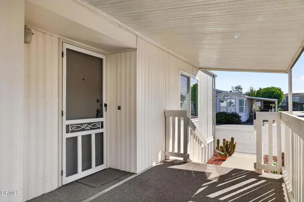 $279,900 | 6 Wisteria Way, Unit 6, Ventura, CA 93004