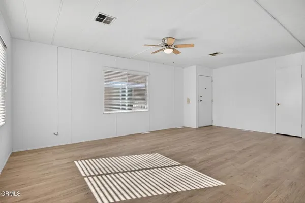 $279,900 | 6 Wisteria Way, Unit 6, Ventura, CA 93004