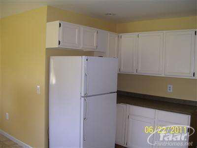 6087 North State Road Davison, MI 48423 - Photo 4 of 11 20166142-3.JPG