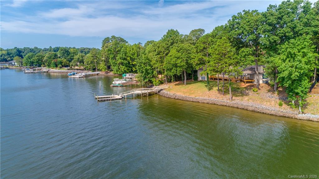36 Sunrise Point Road Lake Wylie, SC 29710 - Photo 39 of 45 Gallery Image 39