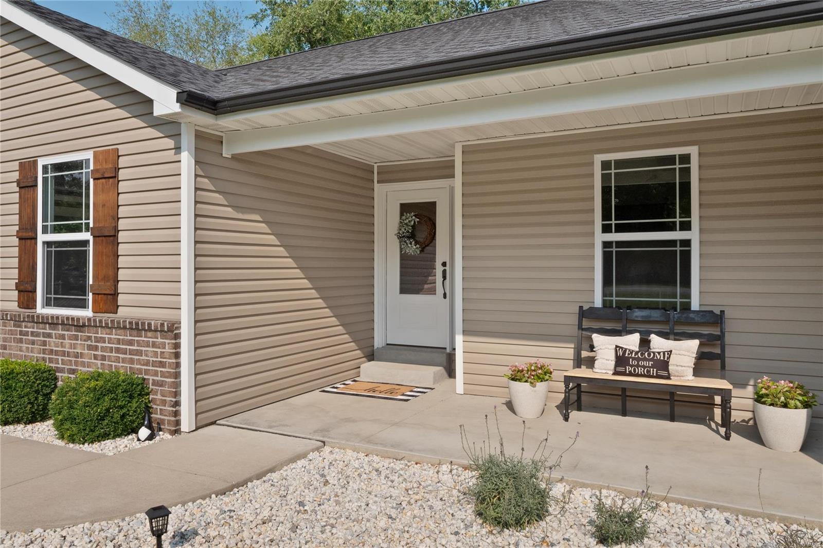 7130 Clayton Road Waterloo, IL 62298 - Photo 3 of 38