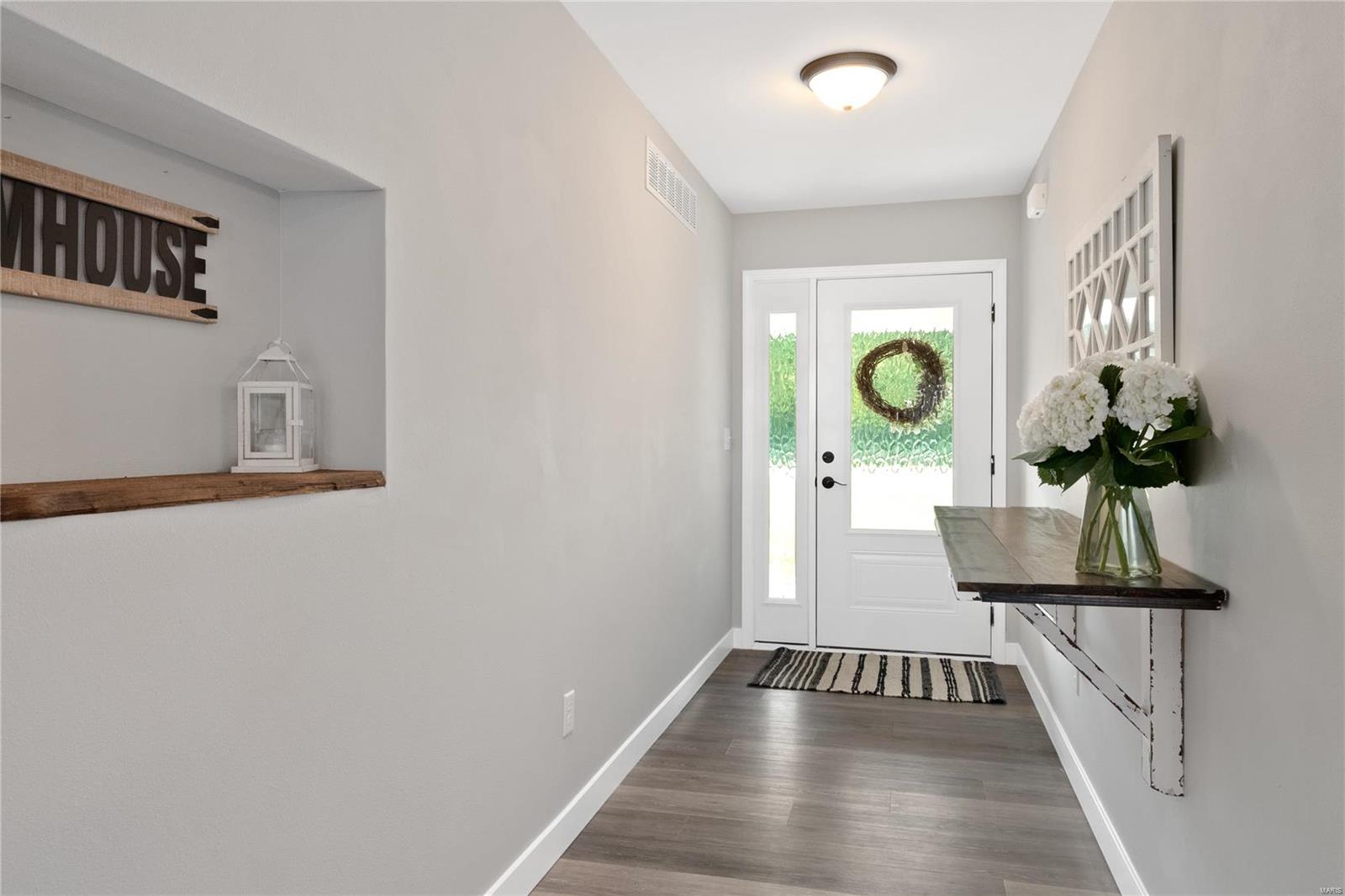 7130 Clayton Road Waterloo, IL 62298 - Photo 5 of 38
