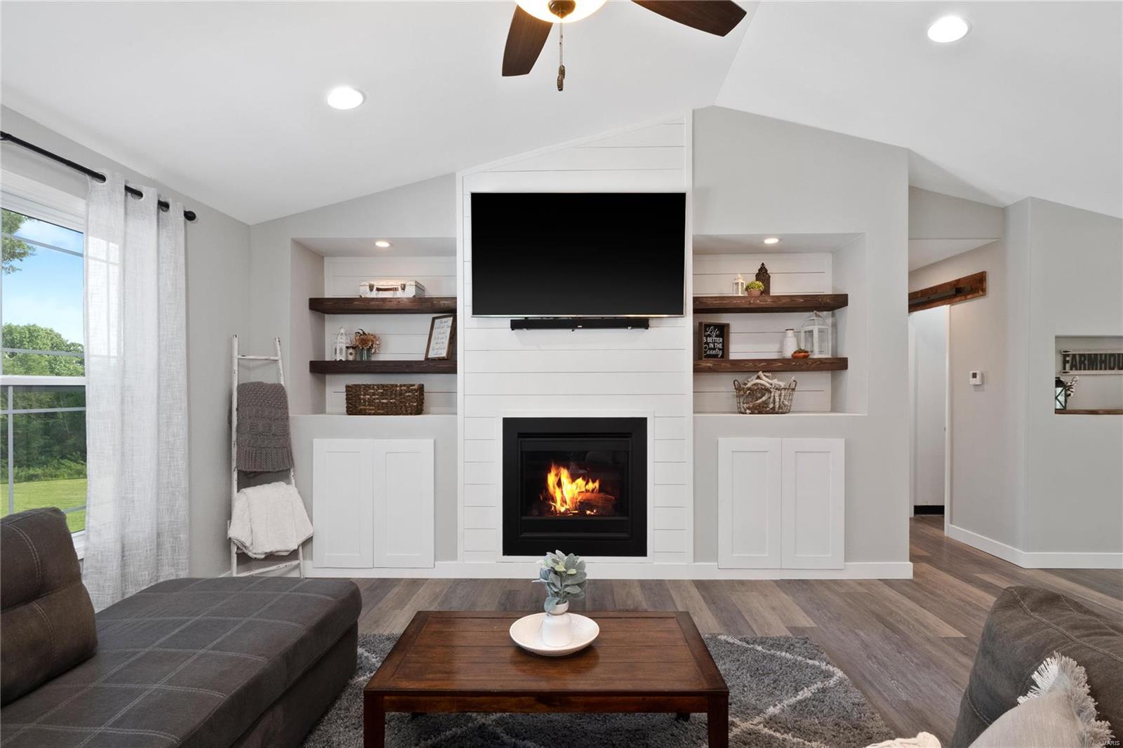 7130 Clayton Road Waterloo, IL 62298 - Photo 8 of 38