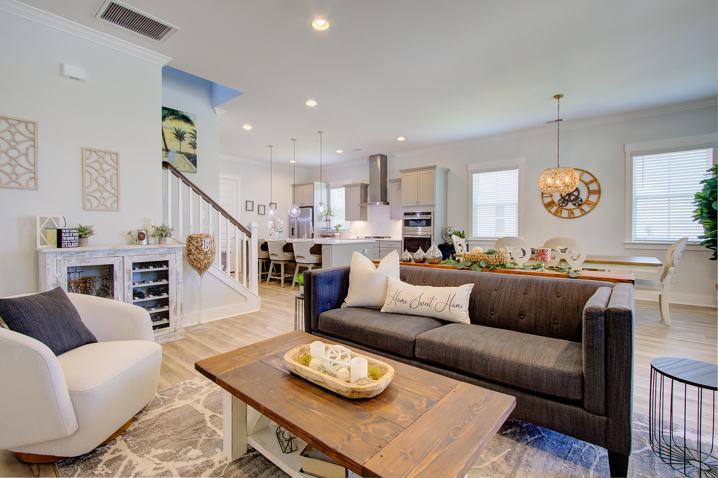 3539 Habenaria Road, Unit 28 Mount Pleasant, SC 29466 - Photo 5 of 32 Great Room-a