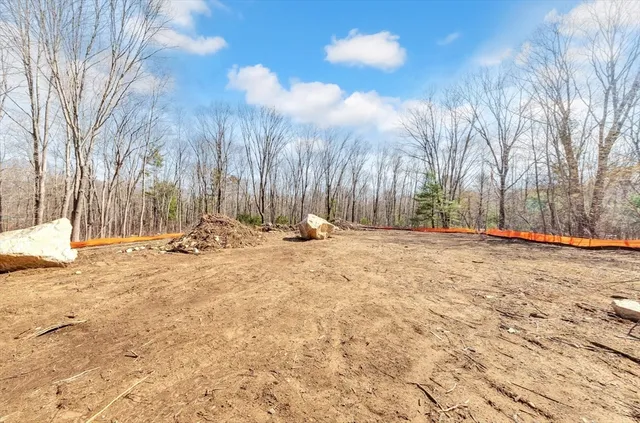 $429,900 | 1366 Washington Street, Holliston, MA 01746