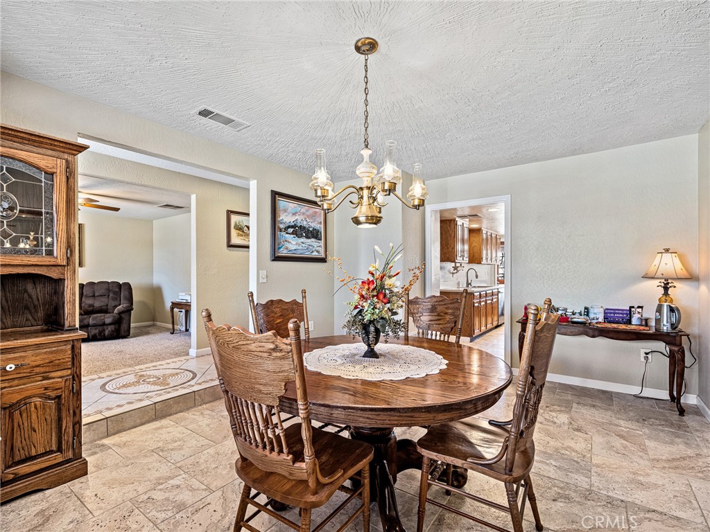 14154 Hopi Road Apple Valley, CA 92307 - Photo 18 of 45