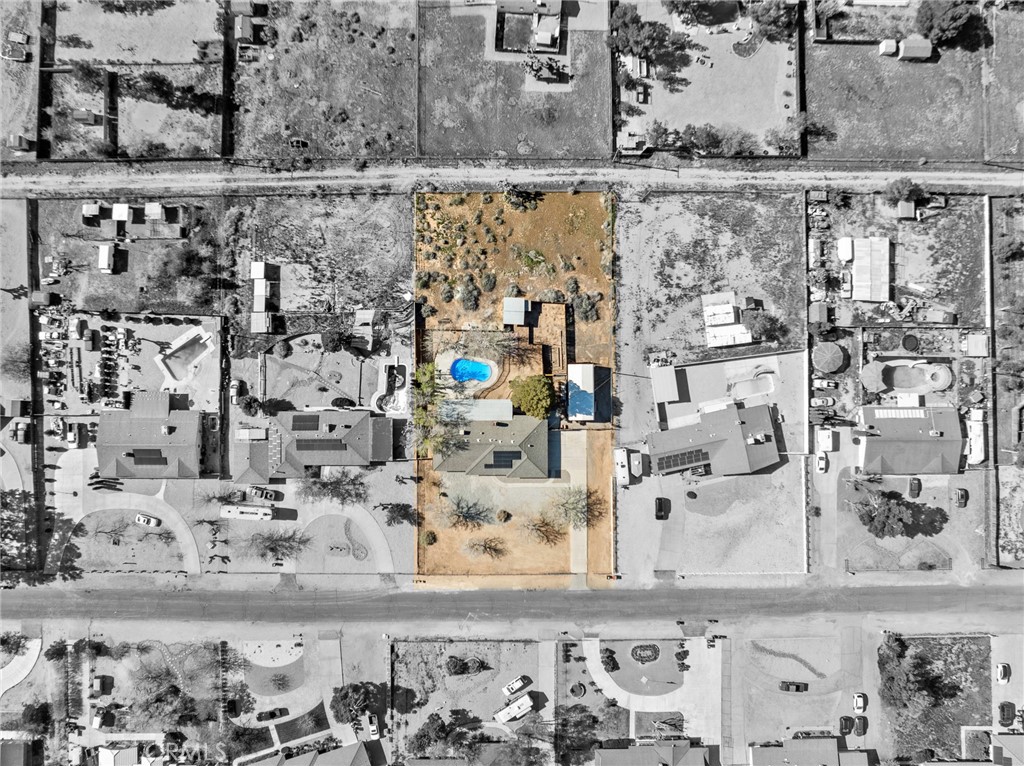 14154 Hopi Road Apple Valley, CA 92307 - Photo 3 of 45