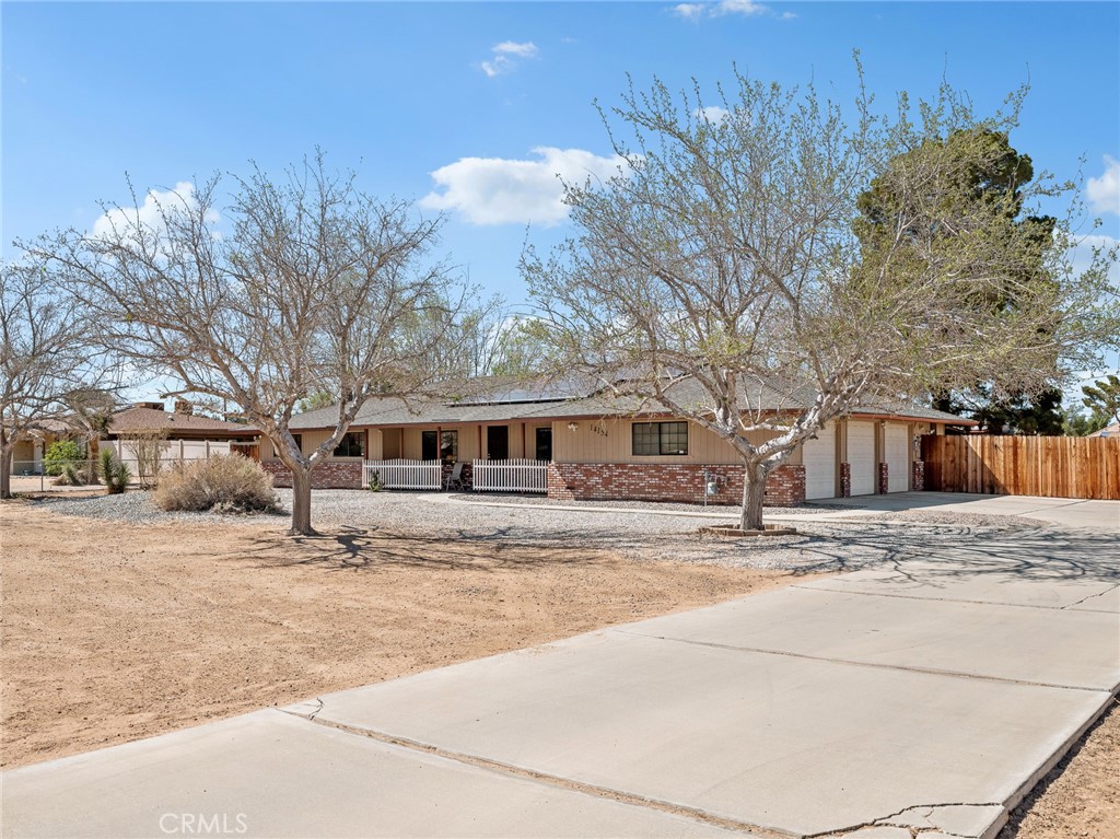 14154 Hopi Road Apple Valley, CA 92307 - Photo 43 of 45