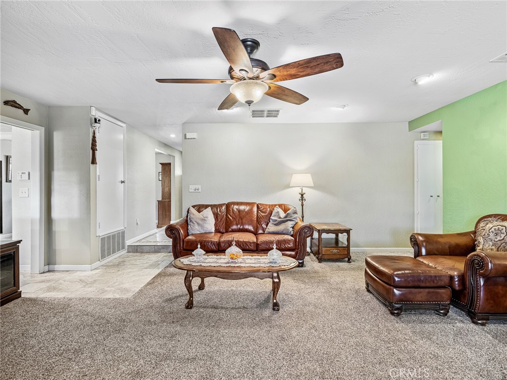 14154 Hopi Road Apple Valley, CA 92307 - Photo 8 of 45