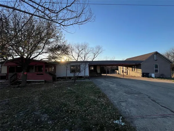 $1,450 | 210 County Road 1015, Princeton, TX 75407