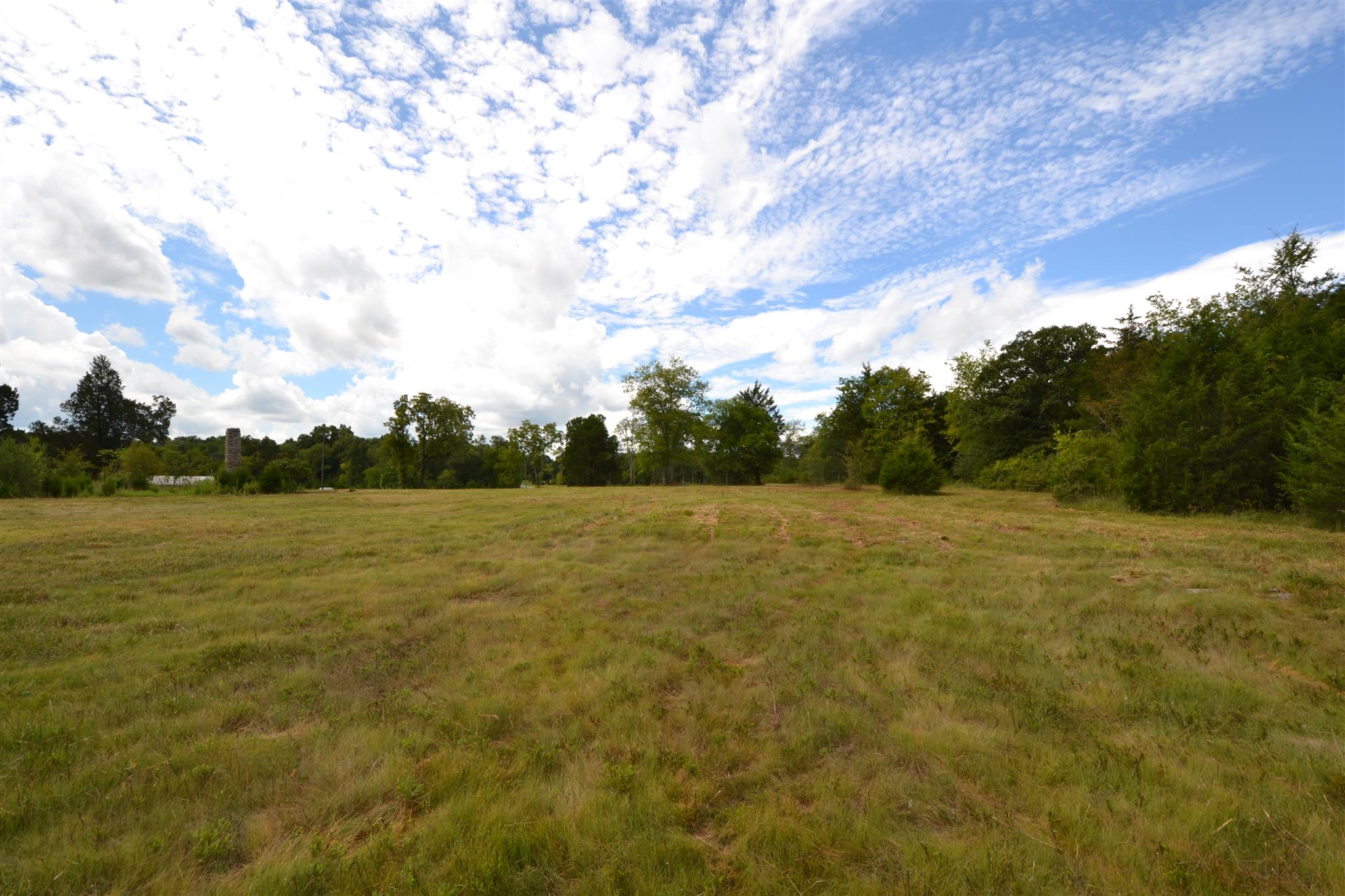 4 Fall Creek Road Lebanon, TN 37090 - Photo 9 of 11 a view of a field with an ocean
