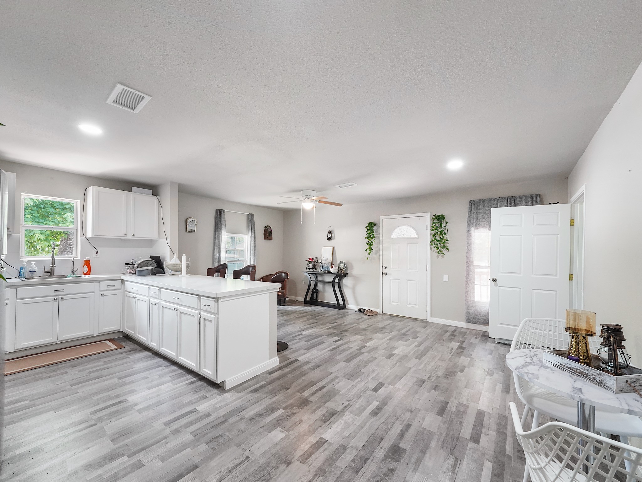 29 County Road 2131, Unit A Cleveland, TX 77327 - Photo 2 of 24