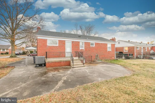 $425,000 | 6616 Juneau Street, District Heights, MD 20747