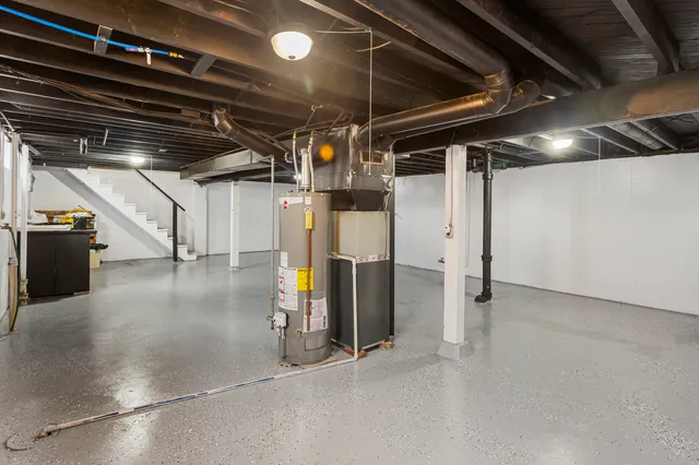 $132,900 | 19 LaSalle Drive, Decatur, IL 62521