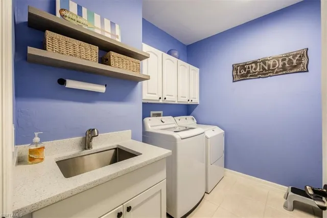 $398,000 | 8315 Big Acorn Circle, Unit 902, Naples, FL 34119