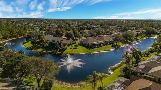 $398,000 | 8315 Big Acorn Circle, Unit 902, Naples, FL 34119