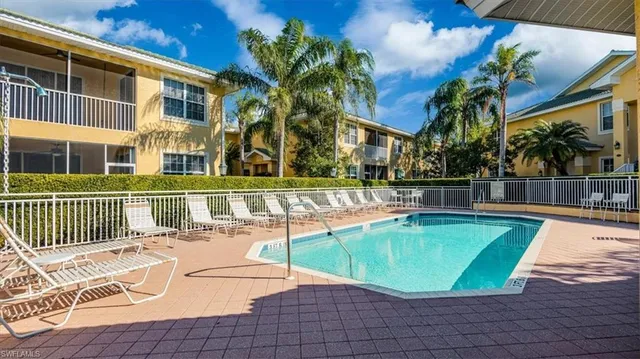 $398,000 | 8315 Big Acorn Circle, Unit 902, Naples, FL 34119