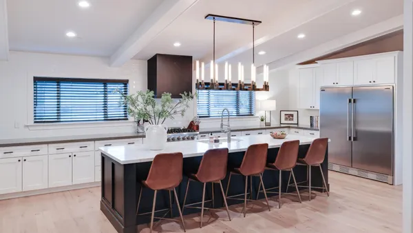 $6,596 | 243 West Harmont Drive, Phoenix, AZ 85021