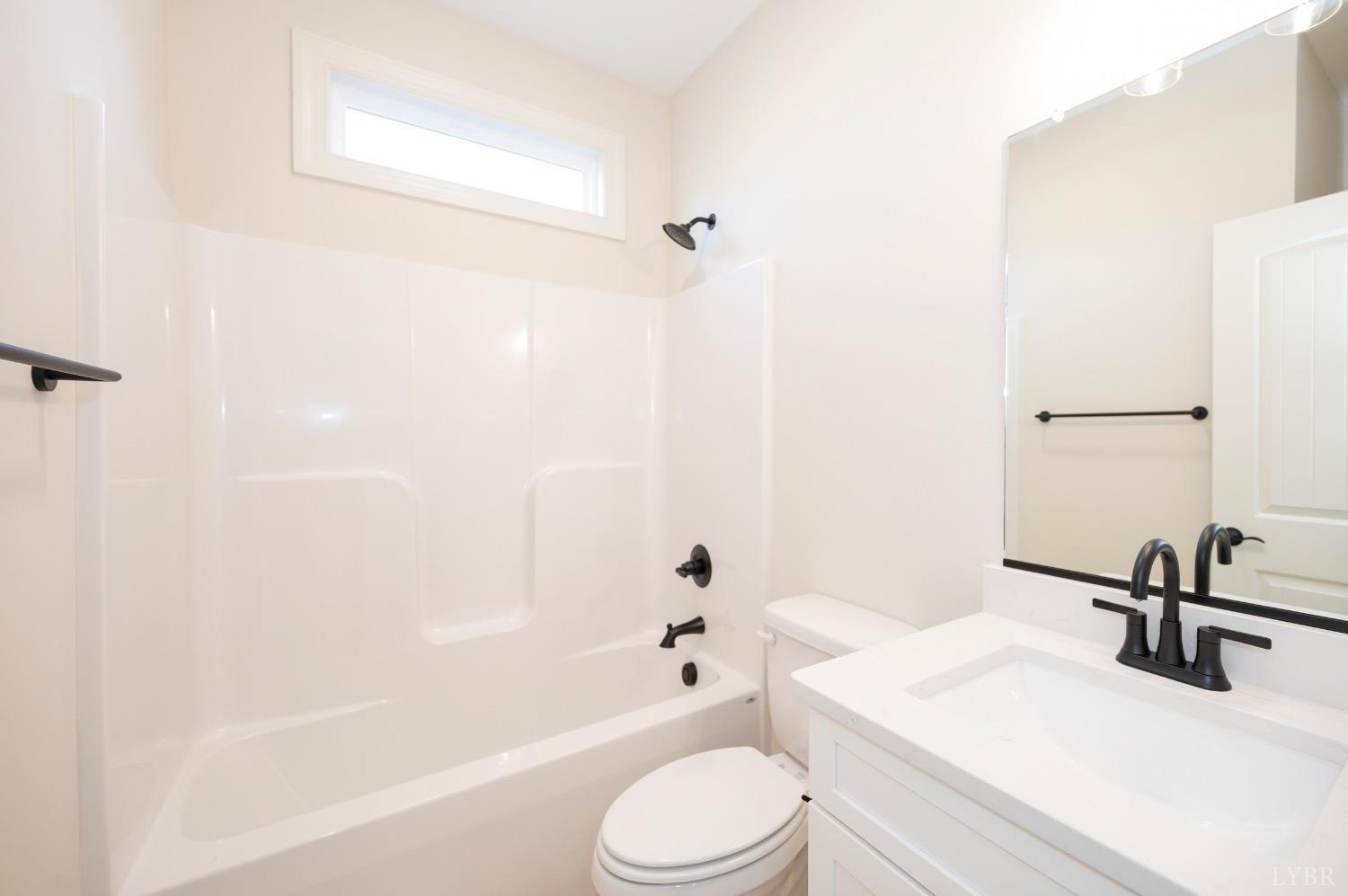 2329 Perrowville Road Forest, VA 24551 - Photo 45 of 54 2nd full bathroom