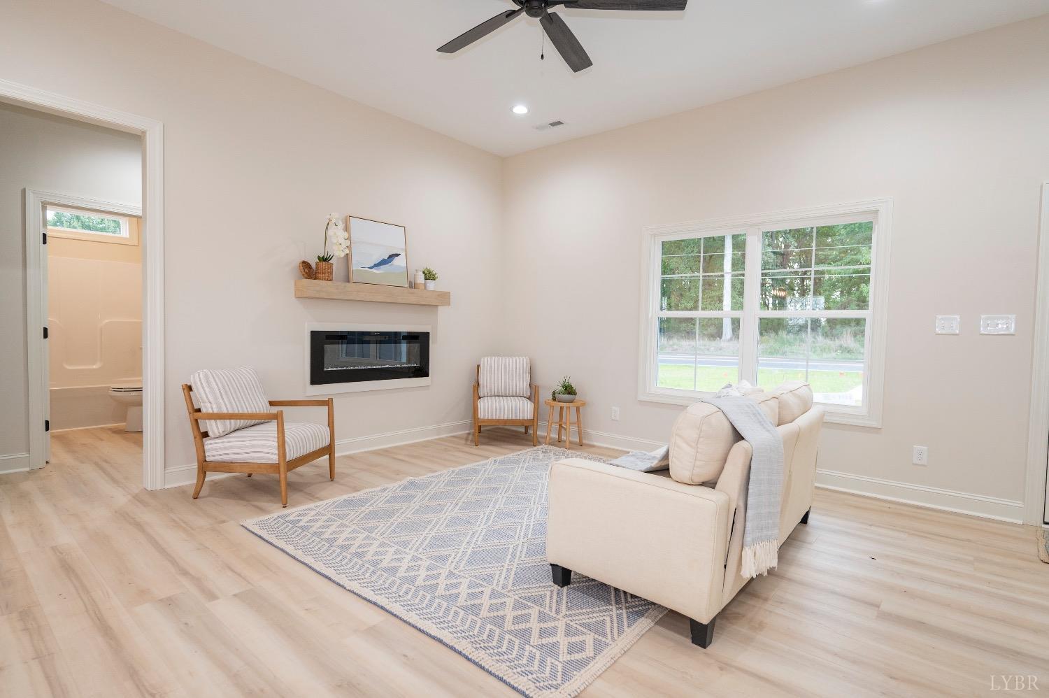 2329 Perrowville Road Forest, VA 24551 - Photo 5 of 54 Gallery Image 5