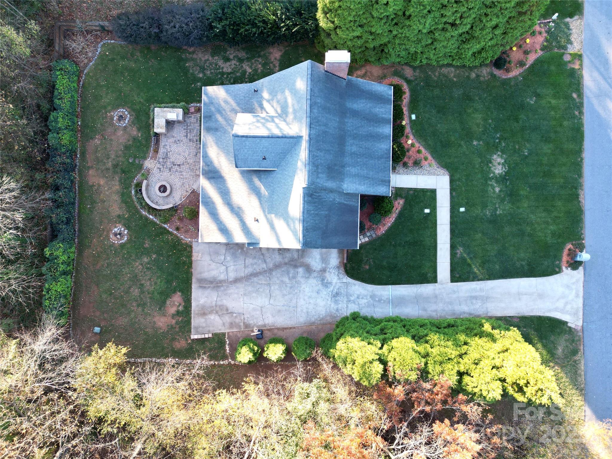 1002 4th Street Northeast Conover, NC 28613 - Photo 45 of 47 an aerial view of a house with a yard
