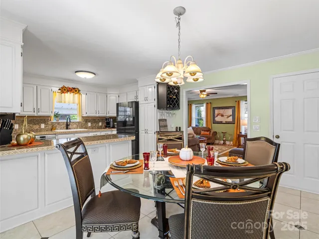 $425,000 | 1002 4th Street Northeast, Conover, NC 28613