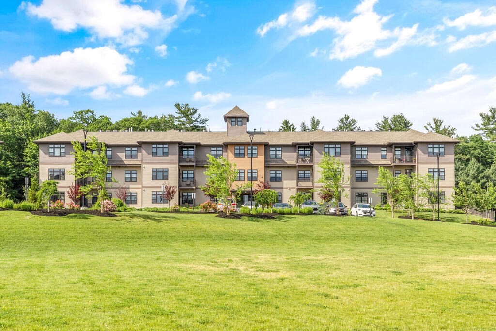 7 Executive Drive, Unit 213 Stoneham, MA 02180 - Photo 3 of 36