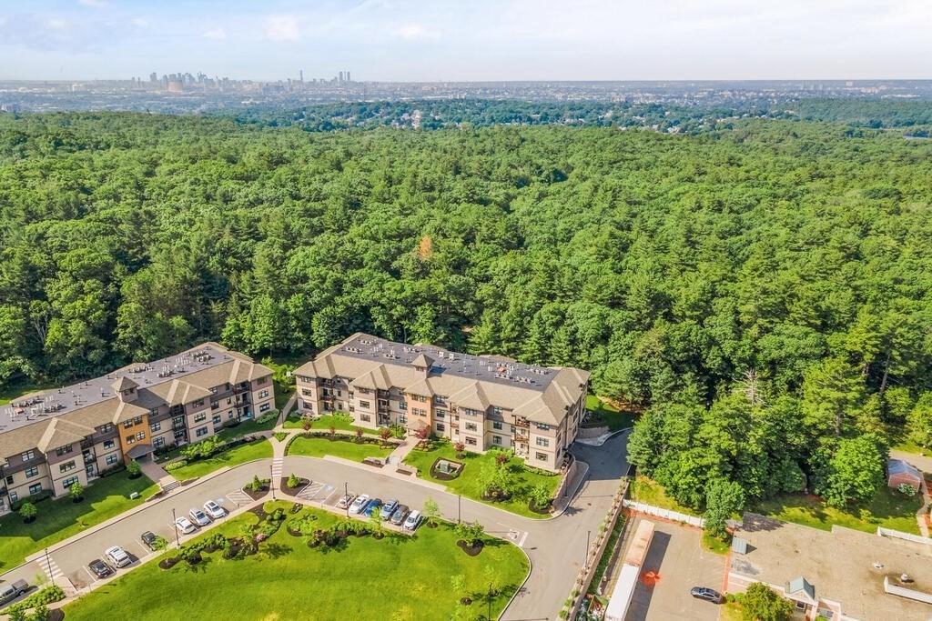 7 Executive Drive, Unit 213 Stoneham, MA 02180 - Photo 33 of 36