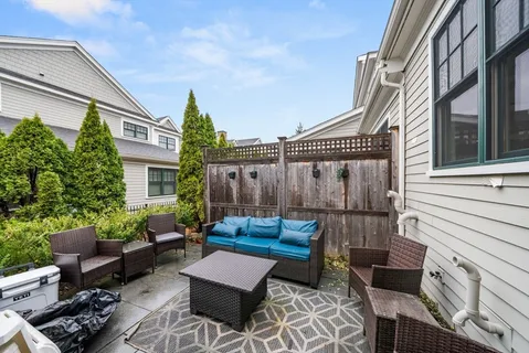 $1,275,000 | 21 Lillian Way, Unit 21, Wayland, MA 01778