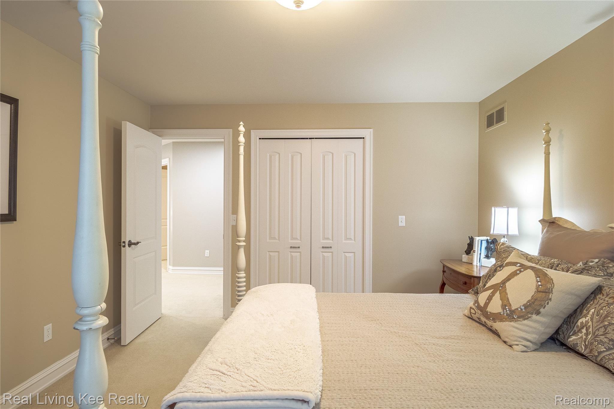 309 Ferndale Avenue Rochester, MI 48307 - Photo 58 of 75 Interiors (45 of 62).jpg