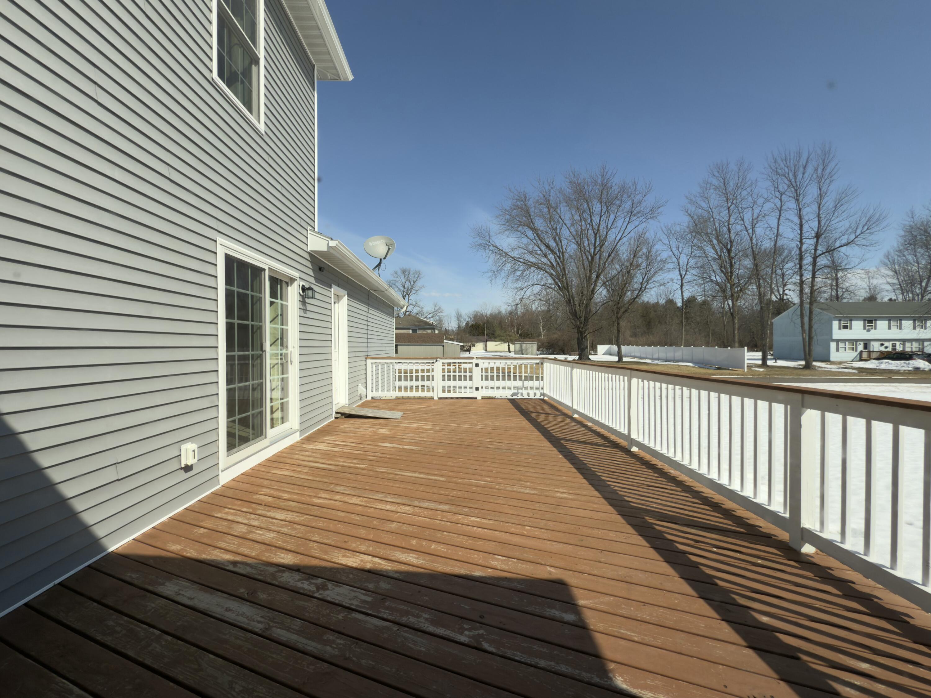 1473 Cumberland Head Road Plattsburgh, NY 12901 - Photo 35 of 90 tempImageZNoGLv