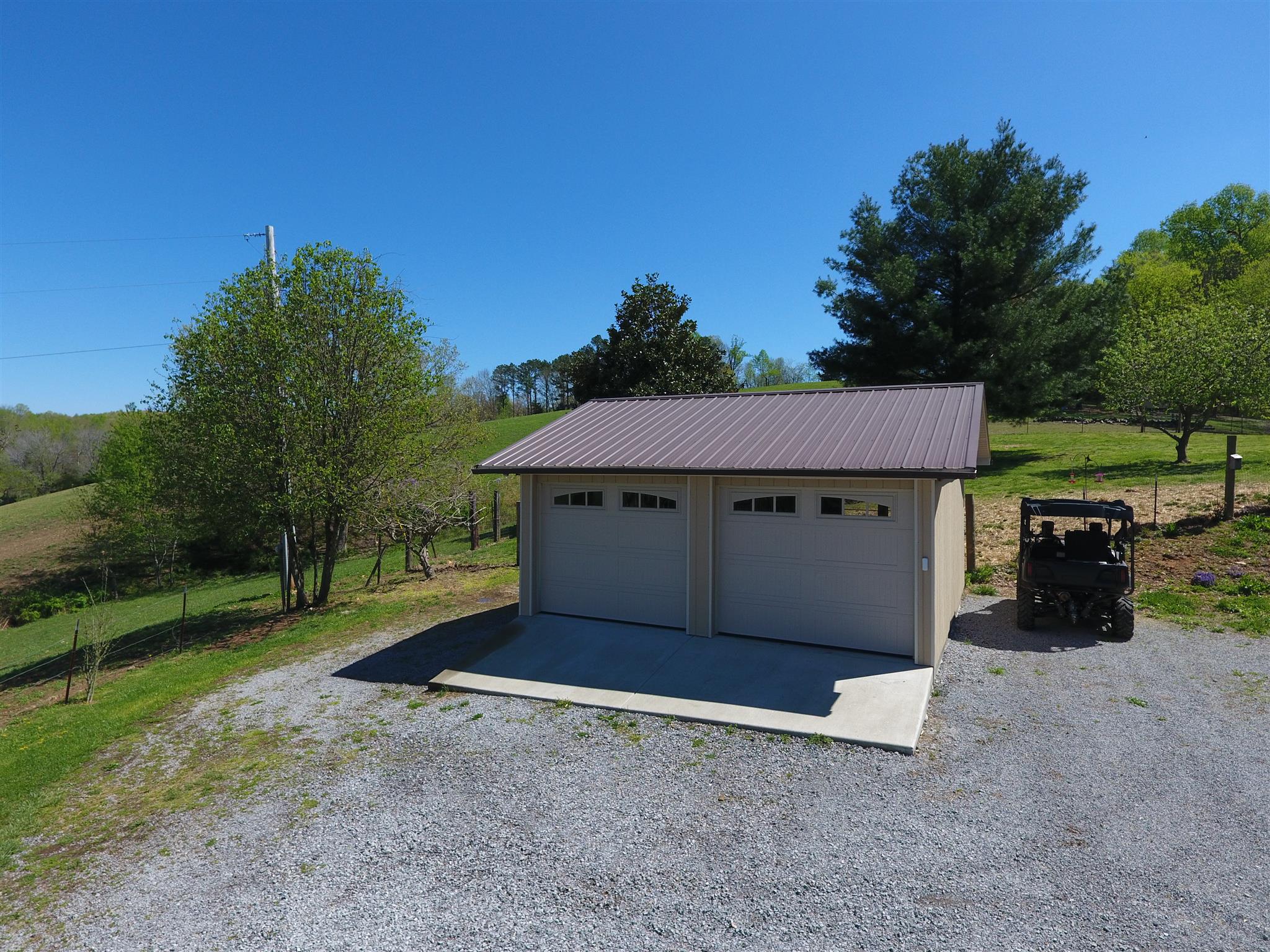 999 Deep Cut Road Erin, TN 37061 - Photo 15 of 29 Gallery Image 15